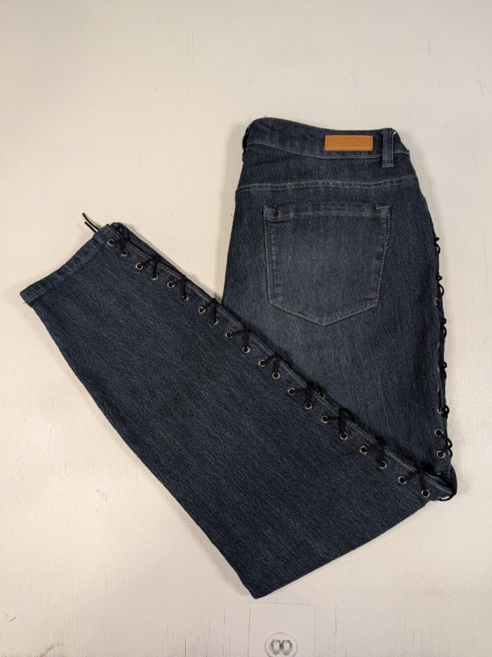 Sheryl Crow Lace Up Hi-Rise Skinny Jeans “Let’s Roller Skate” Size 14